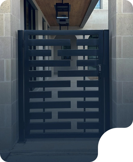 Walk Gates & Courtyards