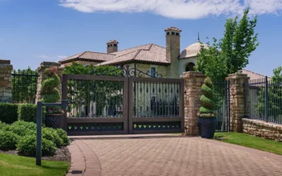 10 Things to Know Before Installing Custom Driveway Gates in Dallas